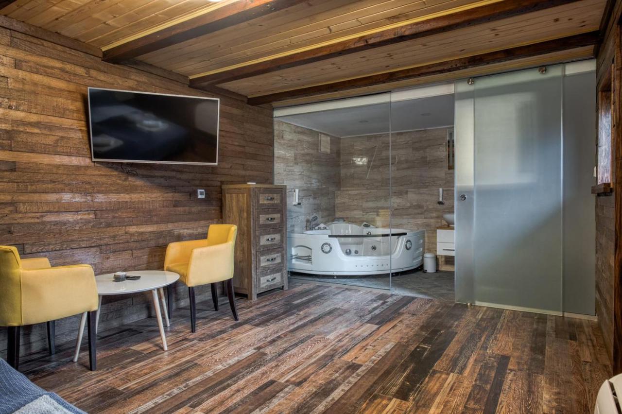 Apartmanhotel Ribarski Konaci *
